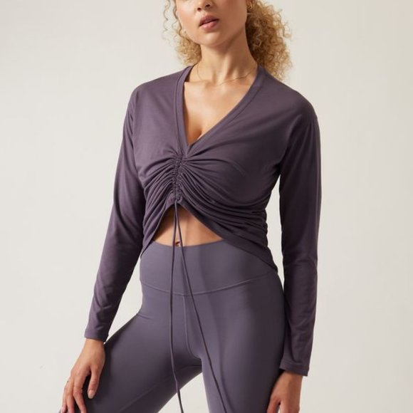 Athleta Crossover Ruched Long Sleeve Top M - Picture 1 of 16